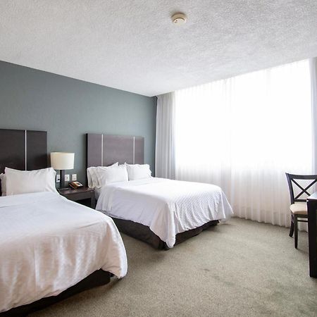 Hotel Plaza Genova Centro グアダラハラ エクステリア 写真