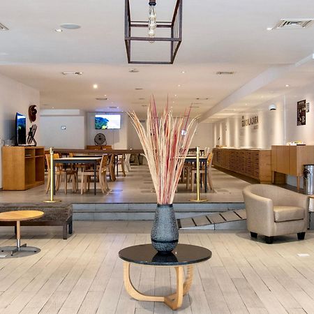 Hotel Plaza Genova Centro グアダラハラ エクステリア 写真
