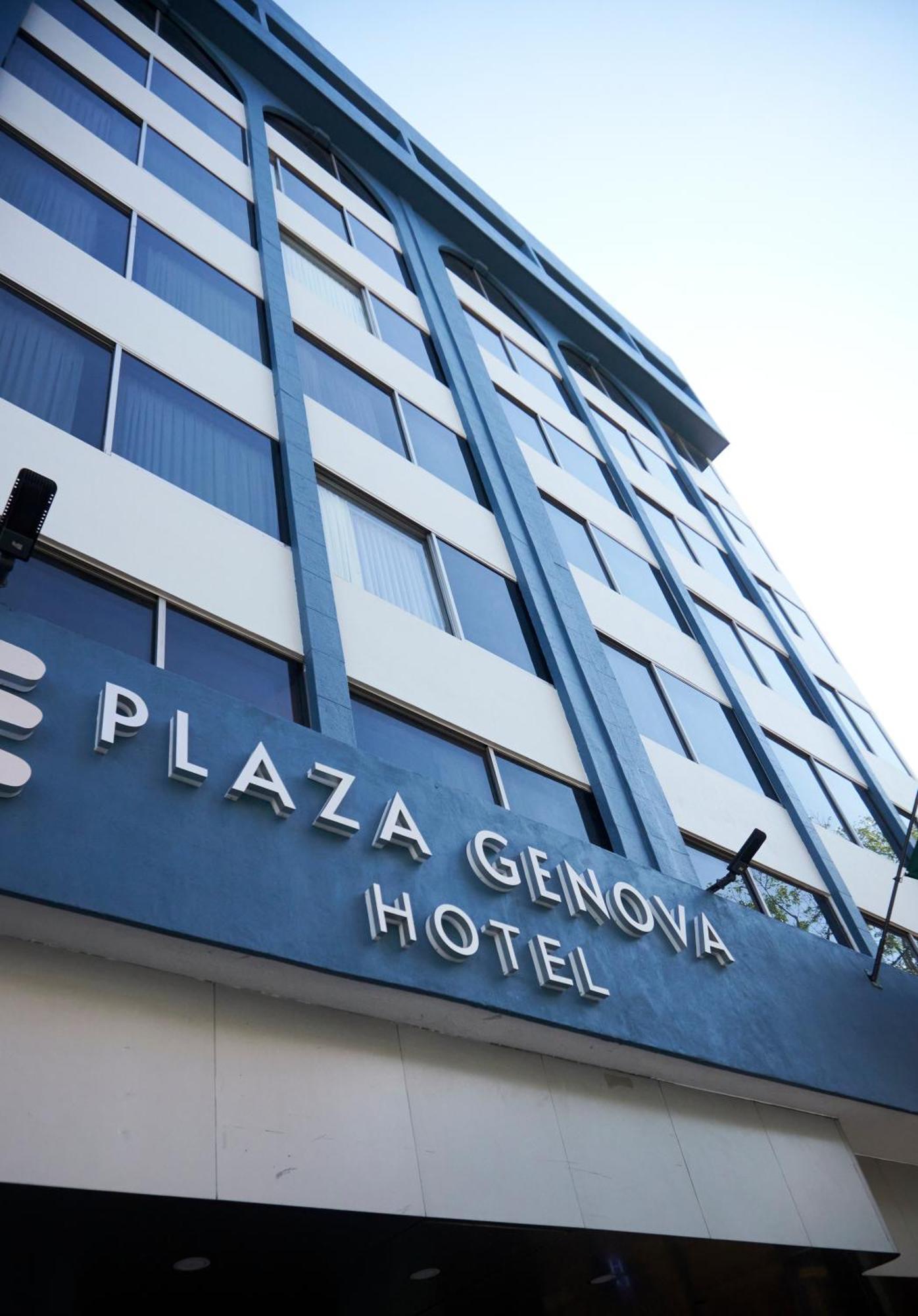 Hotel Plaza Genova Centro グアダラハラ エクステリア 写真